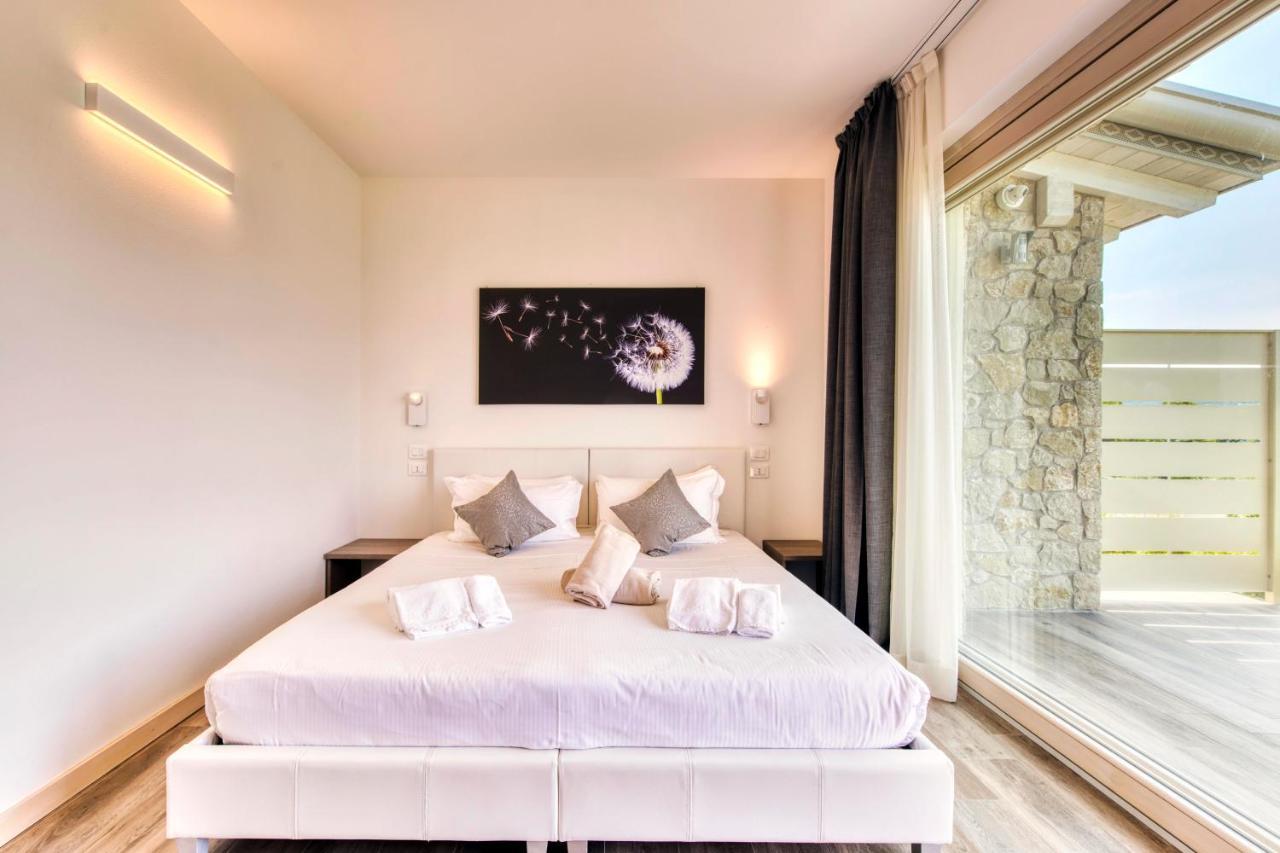 Villa Brusadela Suites Garda Esterno foto