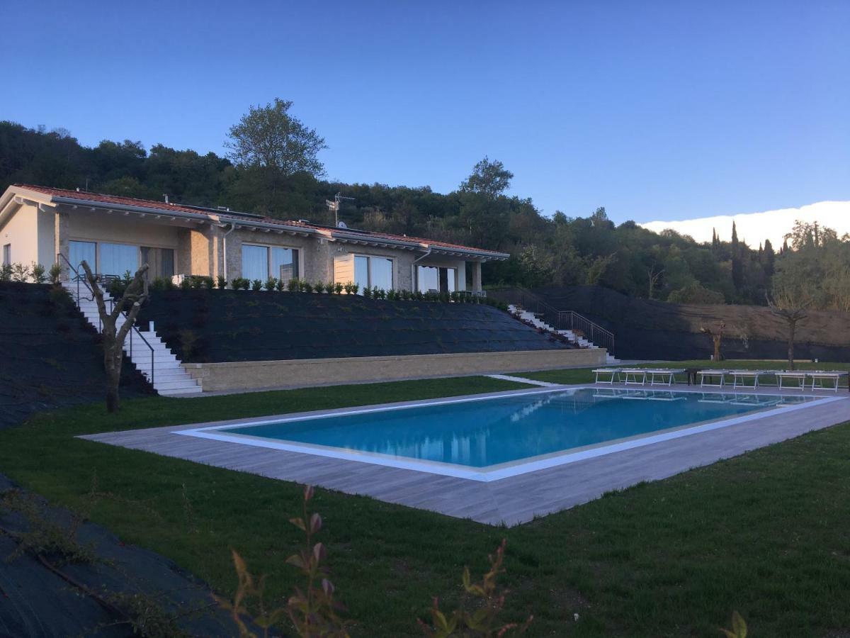 Villa Brusadela Suites Garda Esterno foto